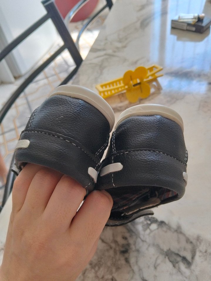 Siyah Tokalı Erkek Çocuk Özel Ayakkabı - Görsel 4