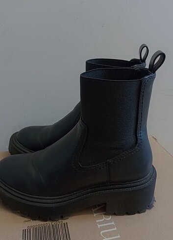 Stradivarius Stradivarius Chelsa Bot