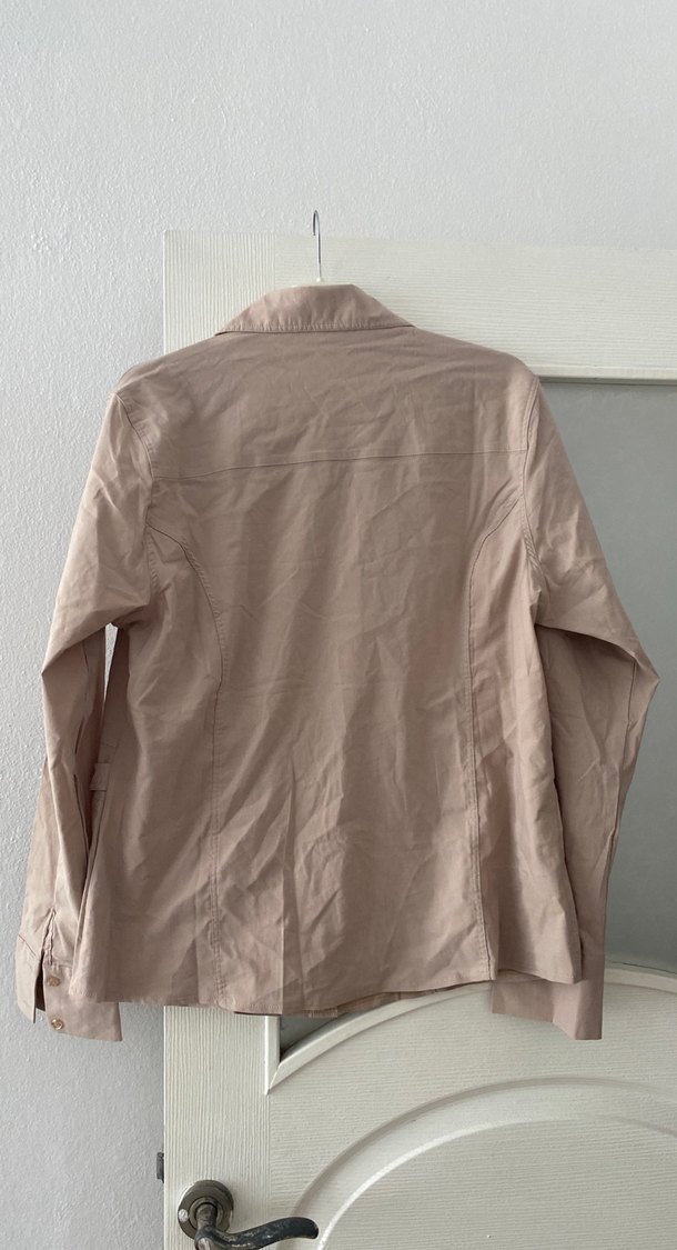 Bej Düğmeli Keten Gömlek - Görsel 3