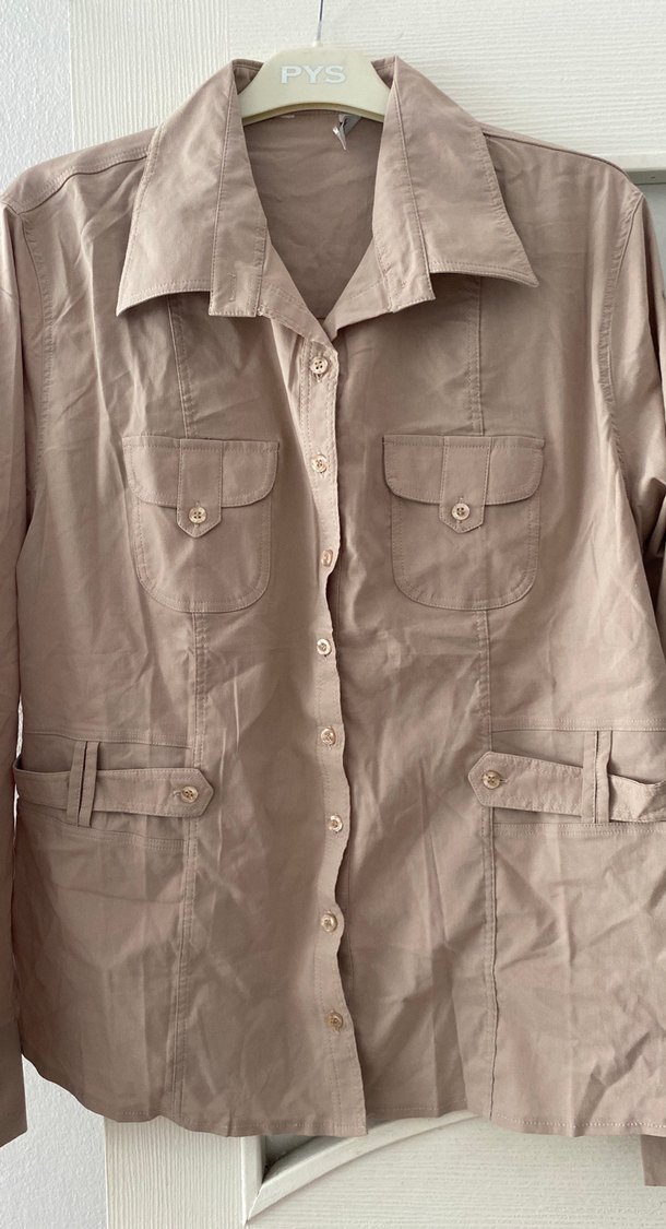 Bej Düğmeli Keten Gömlek - Görsel 2