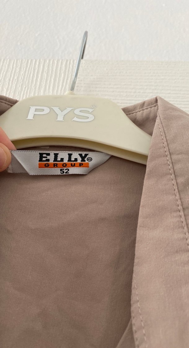 Bej Düğmeli Keten Gömlek - Görsel 4