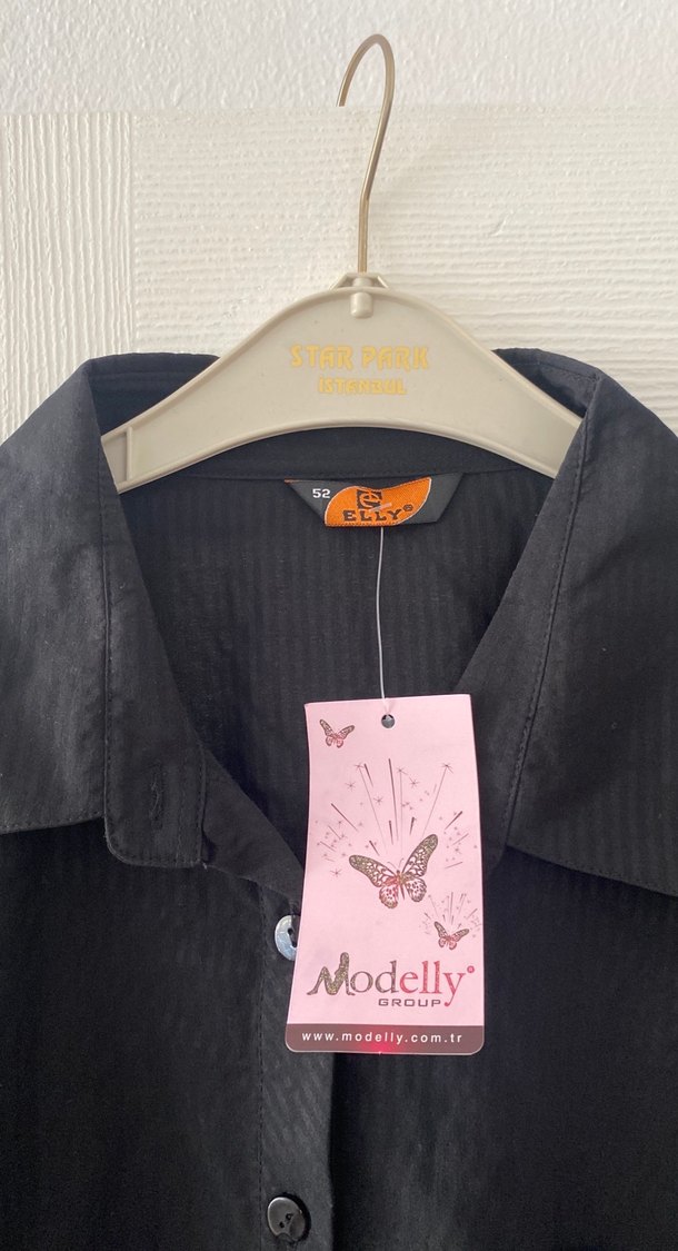 Düğmeli Siyah Keten Uzun Kollu Gömlek - Görsel 4