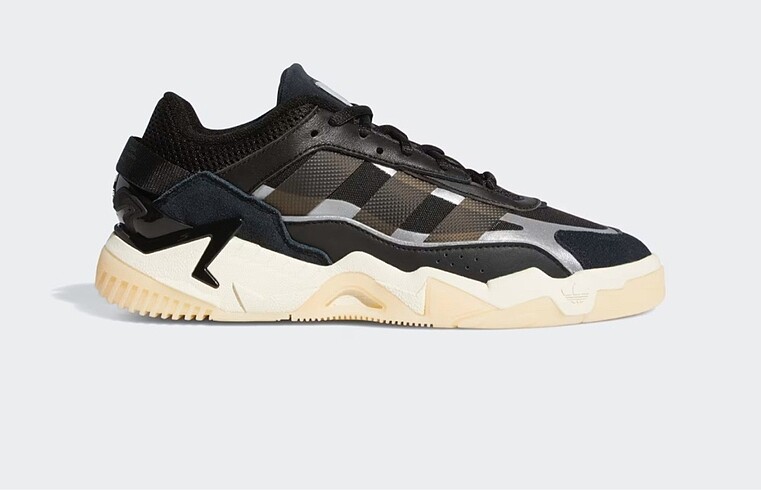 Adidas ayakkabı
