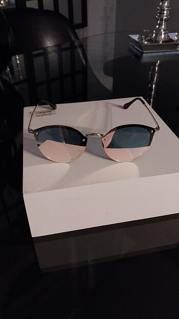 ORJİNAL RAYBAN GÖZLÜK