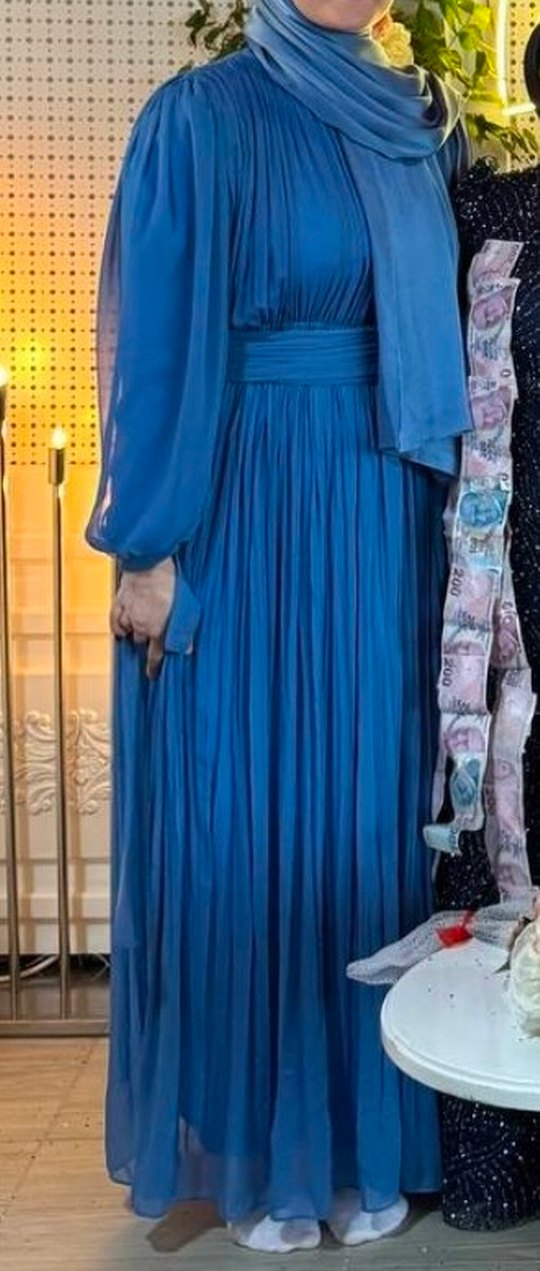 Mavi Kadın abiye - Görsel 2