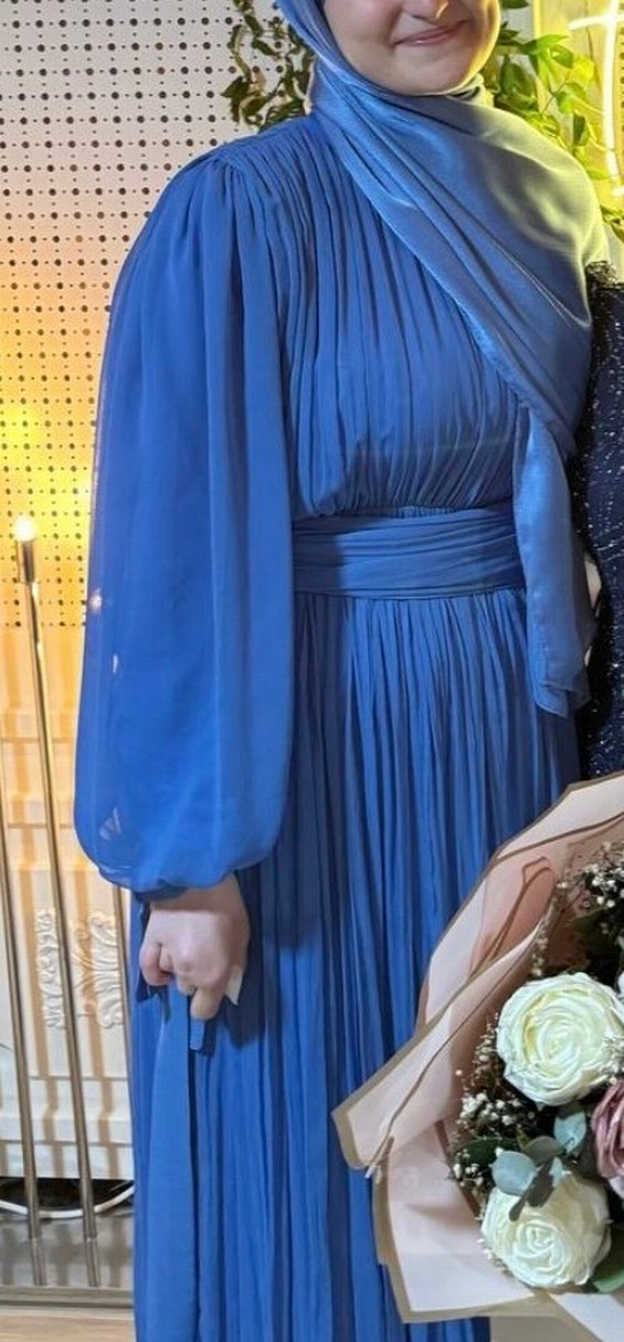 Mavi Kadın abiye - Görsel 3