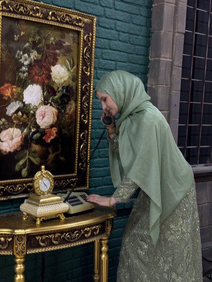 Uzun Kol  Kadın tesettür Abiye Elbise - Görsel 3