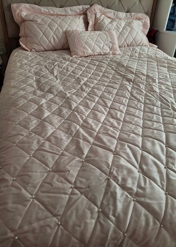 Nakışlı Pembe Yatak Örtüsü Seti - Görsel 3