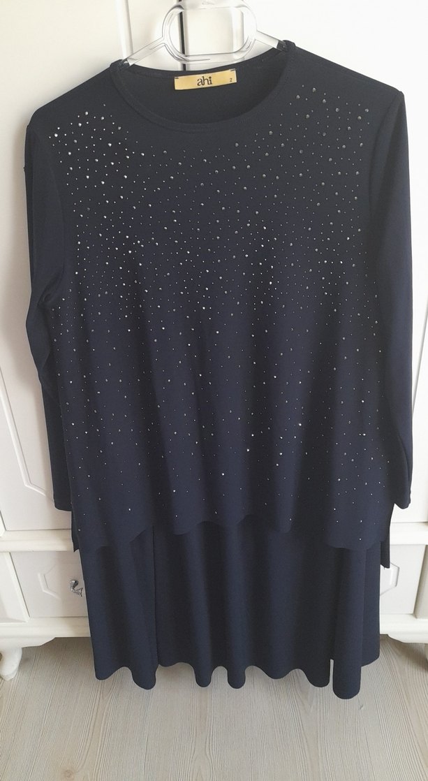 Uzun Kollu lacivert tasli Kadın Tunik - Görsel 3