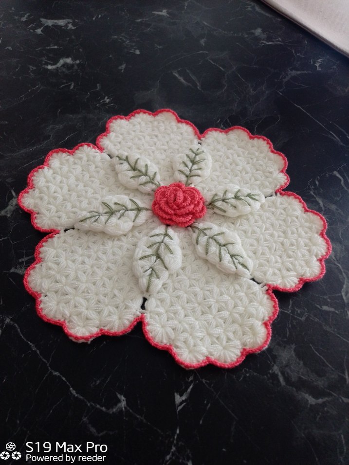 Kırmızı Çiçekli El Örgüsü lif - Görsel 2