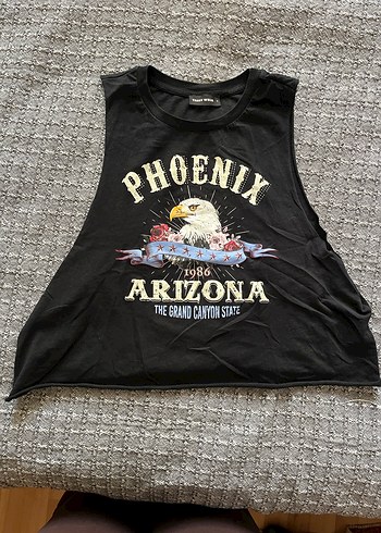 Cutoff Rocker Crop