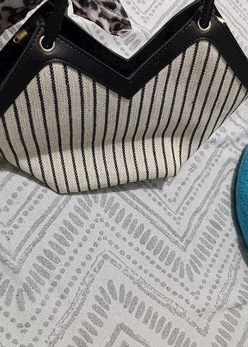 Siyah Gri Zebra Desenli Kadın Çanta