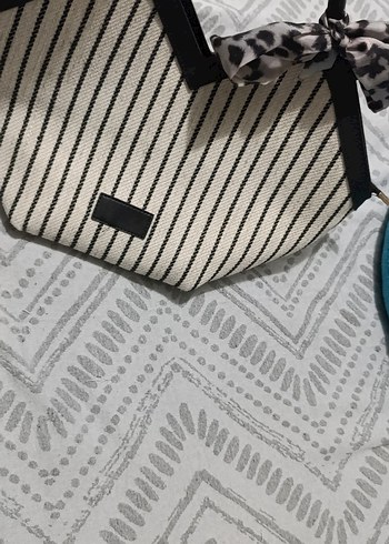 Diğer Siyah Gri Zebra Desenli Kadın Çanta
