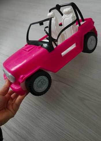 orijinal Barbie Canlı Pembe Oyuncak Araba - Görsel 2