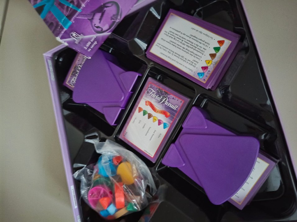 Trivial Pursuit Genel Kültür Oyunu - Görsel 2