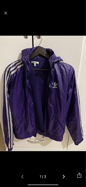 Adidas yağmurluk
