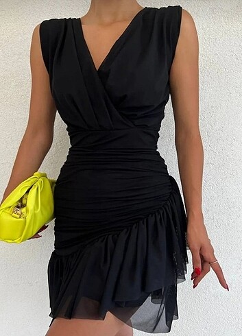 Kadın siyah elbise yeni