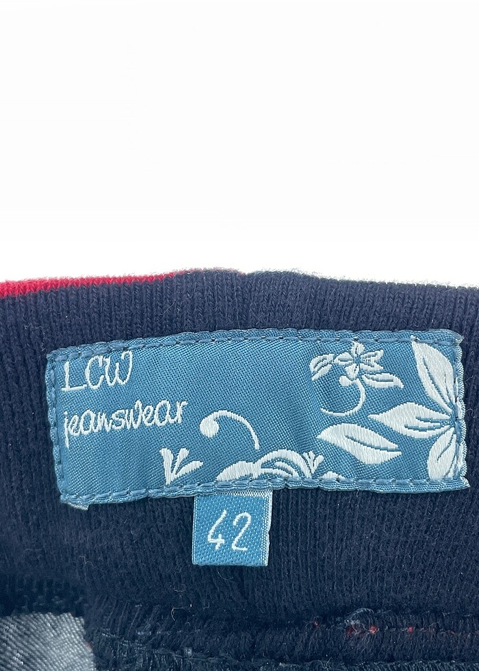 LC Waikiki Mini Etek %70 İndirimli. - Görsel 4