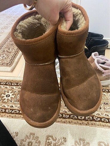 Kısa ugg