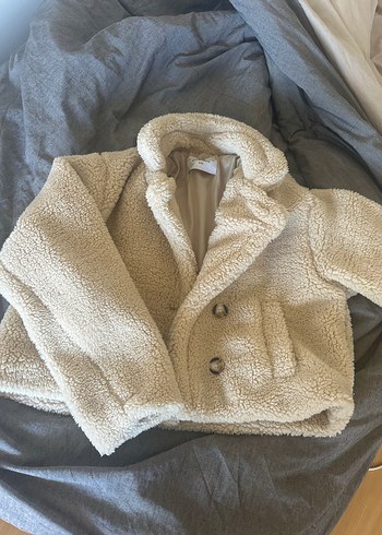 Bej Peluş Kısa Kadın Ceket