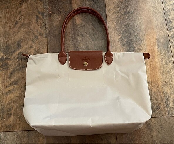 longchamp A kalite replika
