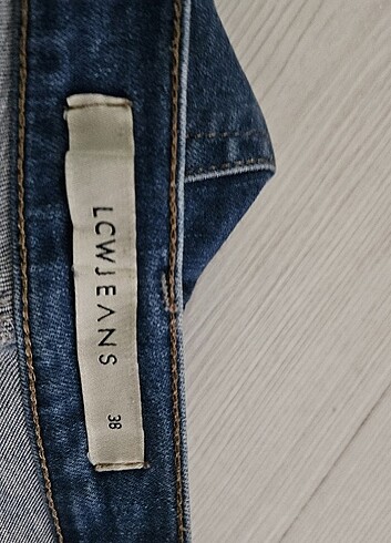 Lcw 38 beden jean 