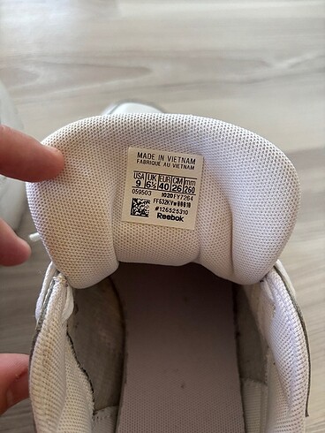 40 Beden beyaz Renk Reebok kalın taban
