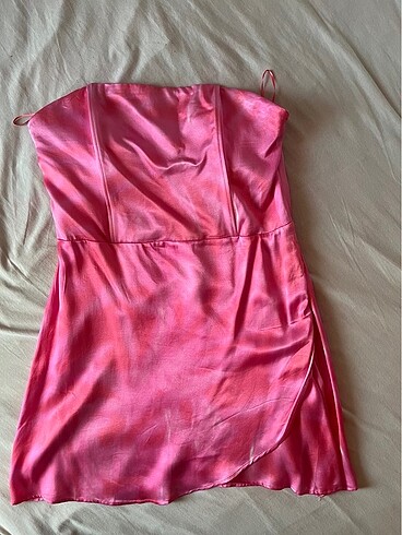 bershka elbise