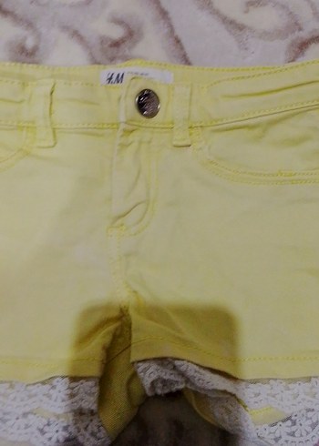 Sarı Dantelli Kız Çocuk Şort - Görsel 2