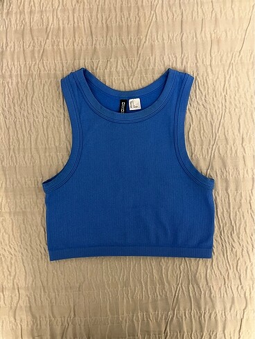Halter yaka crop