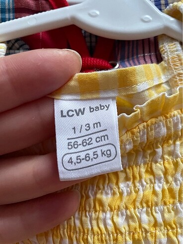 LC Waikiki SARI KIZ BEBEK ELBİSE