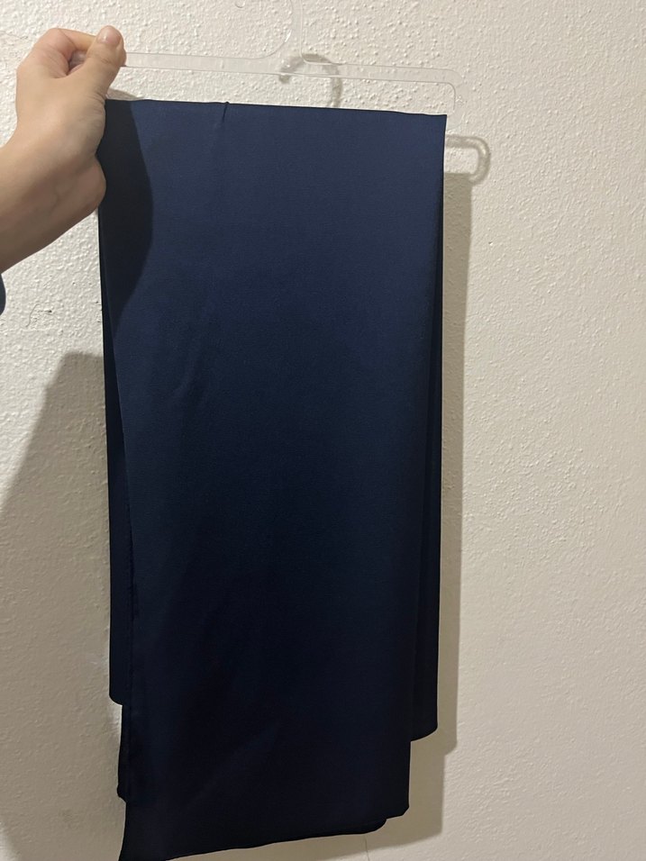 Lacivert Parlak Kadın Şal - Görsel 2