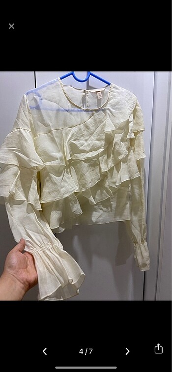 m Beden ten rengi Renk H&M Lyocell Karışımı Fırfırlı Bluz M