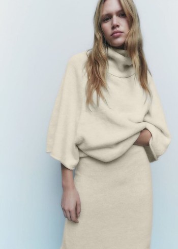 Zara Geniş Kollu Boğazlı Örgülü Kazak M - Görsel 3