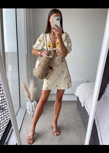 H&M Keten Karışımı Ayçiçeği Düğüm Elbise