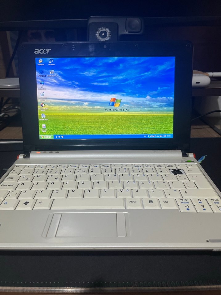 Acer nostaljik laptop - Görsel 2