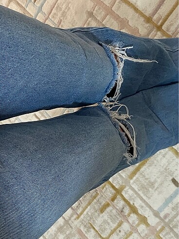 xs Beden mavi Renk Yırtık jeans