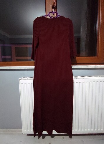 Triko bordo elbise