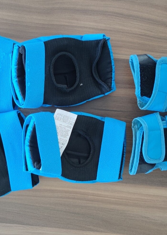 Dechatlon oxelo Xs 6-10 yaş diz, dirsek,bilek koruyucu set - Görsel 3