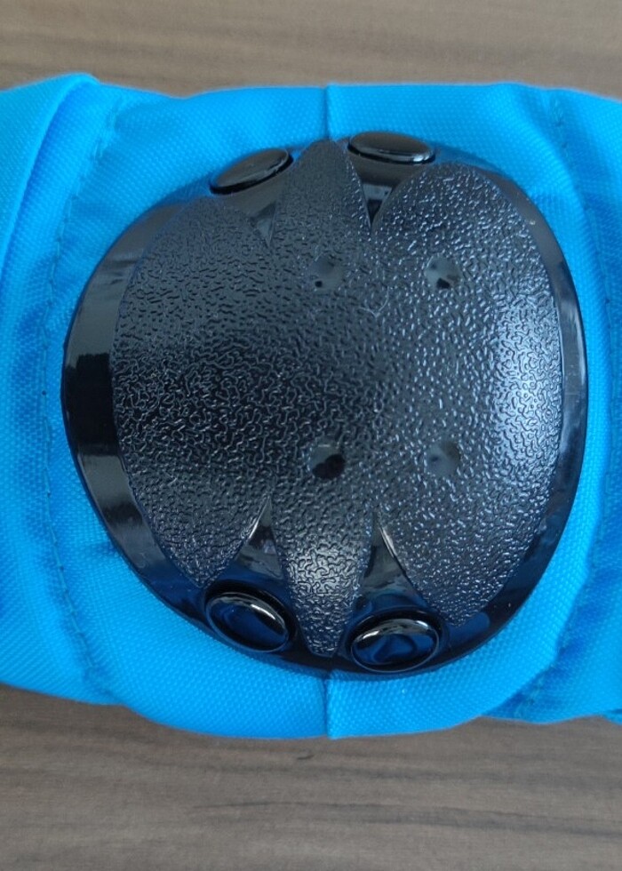 Dechatlon oxelo Xs 6-10 yaş diz, dirsek,bilek koruyucu set - Görsel 4