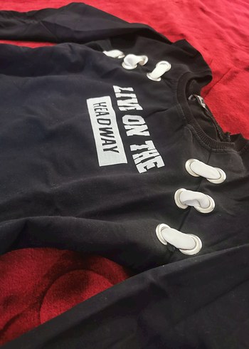Trendyol & Milla Siyah Baskılı Kadın Sweatshirt