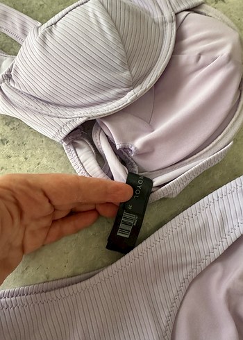 Bikini takımı balenli ve hafif destekli - Görsel 3