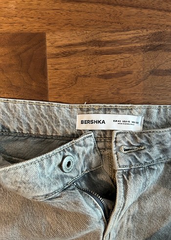 Bershka Gri Düğmeli Kadın Jean