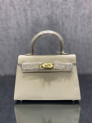 Hermes Kelly