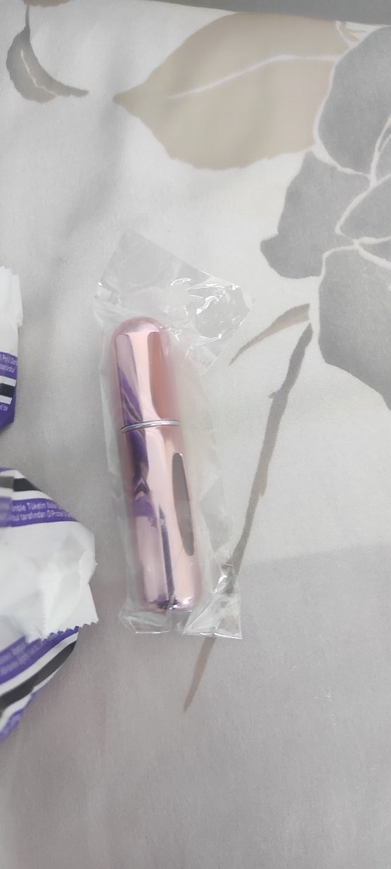 Hijyenik ped ve mini parfüm şişesi - Görsel 5