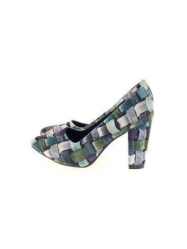 Vintage Love Stiletto %70 İndirimli.