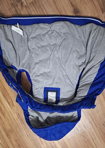 Parlak Mavi Erkek Çocuk Fermuarlı Şişme Yelek Xs beden - Görsel 3