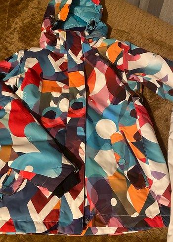 Kadın Çok Renkli Desenli Midi Kapüşonlu Mont - Görsel 4