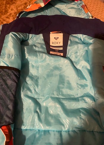 Kadın Çok Renkli Desenli Midi Kapüşonlu Mont - Görsel 3