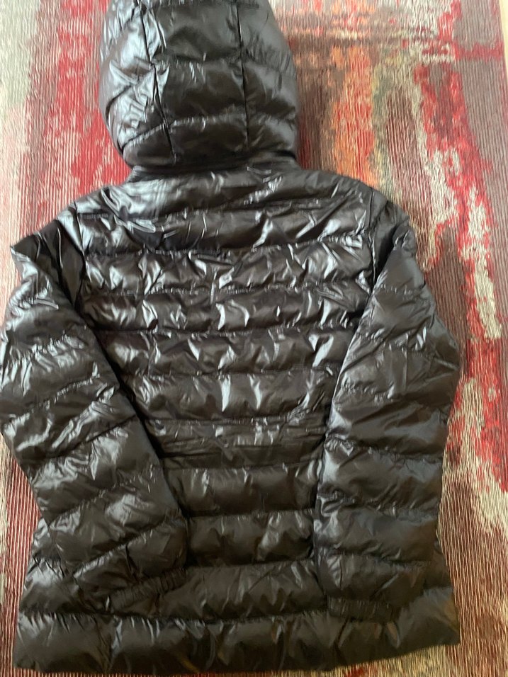 Kadın Siyah Kapüşonlu Fermuarlı Mont - Görsel 4